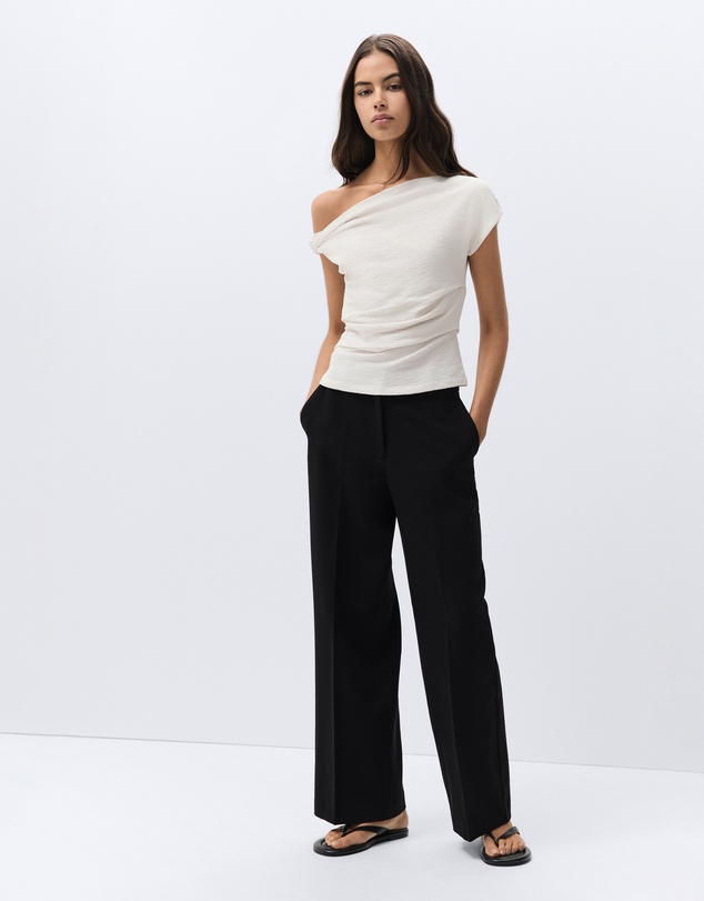 UNISON - Off Shoulder Top