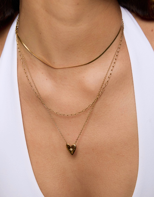 Arms Of Eve - Cupid Heart Necklace - Gold