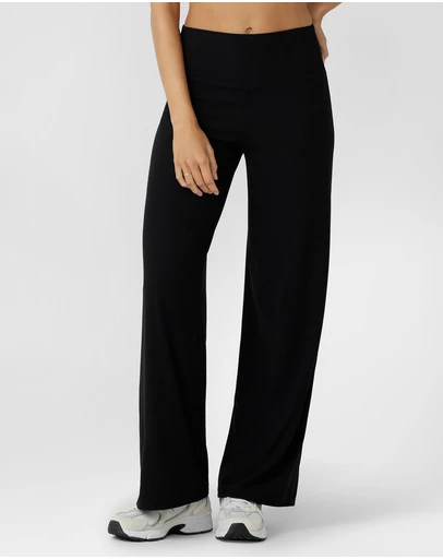 Lorna Jane - Irresistible Rib Mid-Rise Active Pants