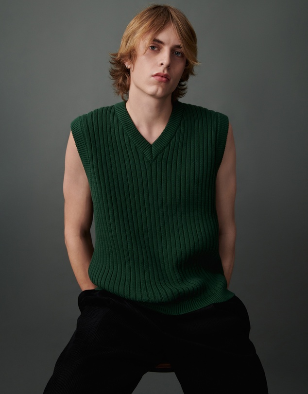 Kowtow - Luca Vest