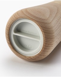 Joseph Joseph - Milltop™ No-spill Salt Mill (Wood)