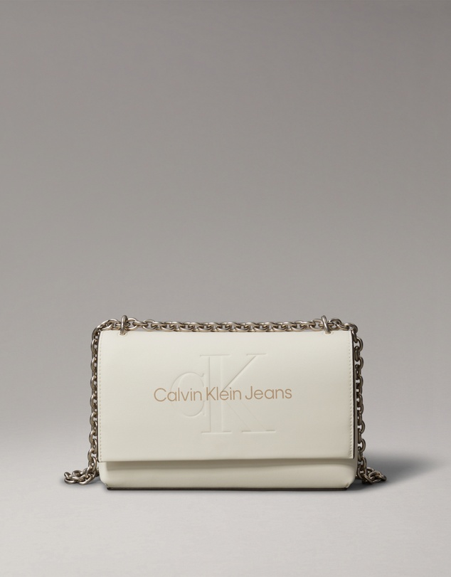 Calvin Klein - Sculpted Chain Crossbody Bag