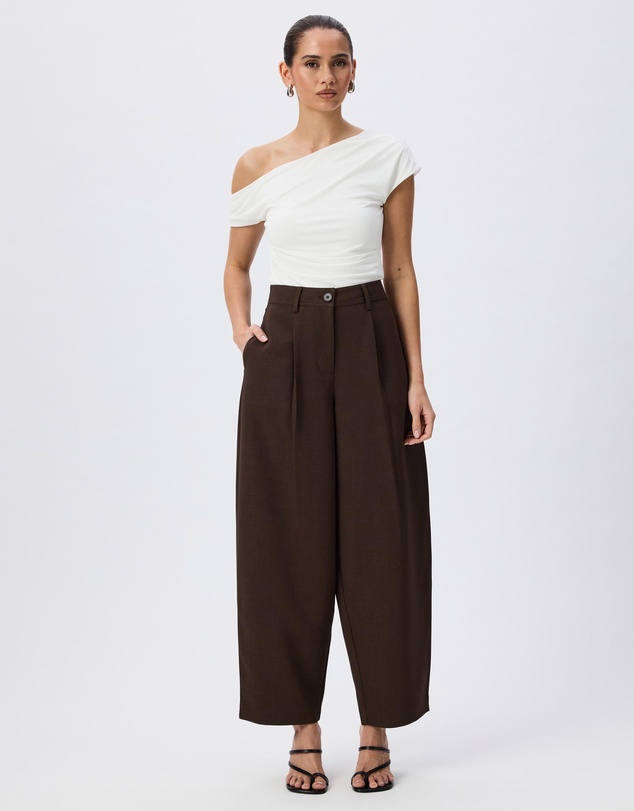 Tussah - Elena Tailored Barrel Leg Pants