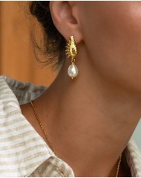 Ottoman Hands - Kai Seashell Pearl Drop Stud Earrings