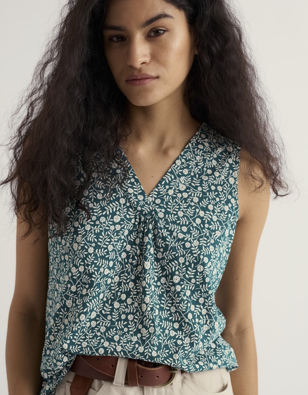 Seasalt - Seasalt Cornwall Blue Achilla V-neck Vest