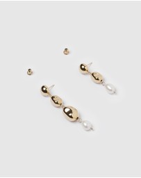 Izoa - Judy Earrings