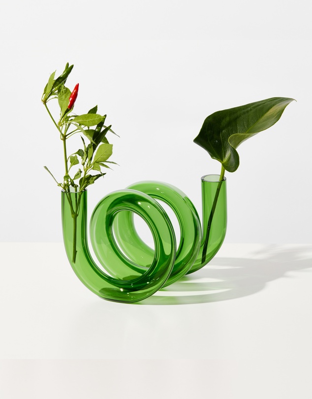 House of Nunu - Curly Vase