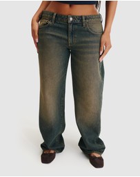 Cotton On - Curvy Low Rise Straight Jeans