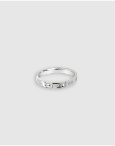 Ichu - Personalised Letter Q Ring