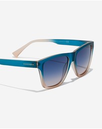 Hawkers Co - HAWKERS - Sunrise Blue To Peach ONE LS  Sunglasses for Men and Women UV400