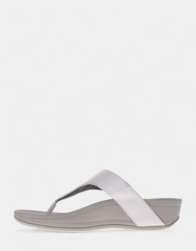 Mia Vita - Faith Toe Post Sandal - White