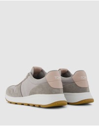 TOMS - TRVL Lite Retro Sneaker - Women's
