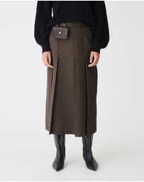 Forcast - Evelyn Pleated Skirt