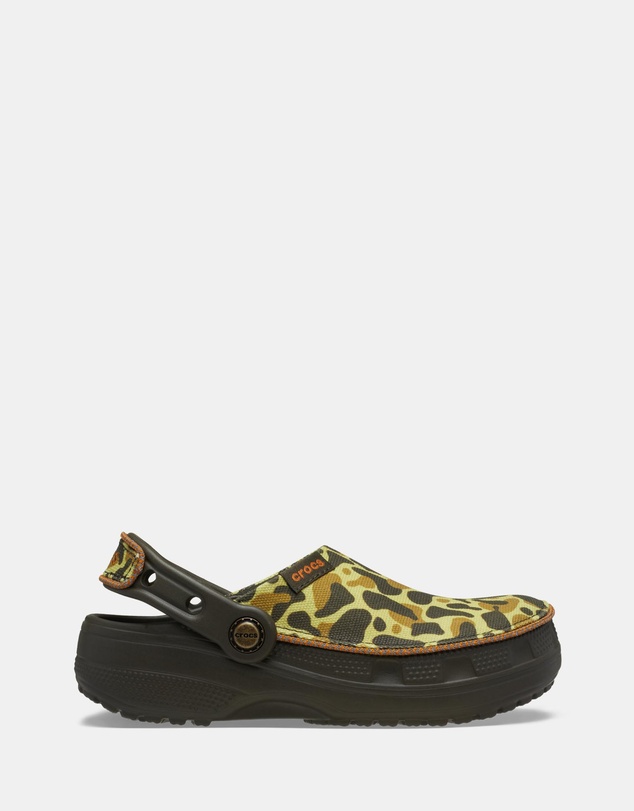 Crocs - Classic Crafted Camo Clogs - Kids