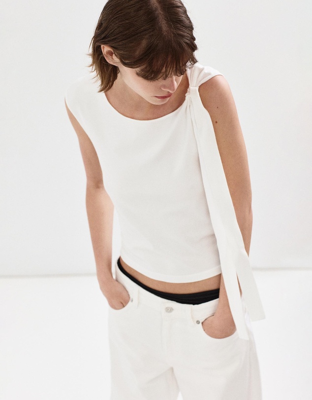 M.N.G - Fine Knit Jumper with Bow Detail