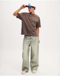 Cotton On - Cropped Fit T-Shirt