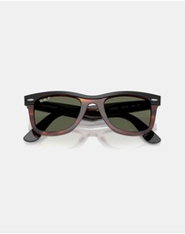 Ray-Ban - Wayfarer