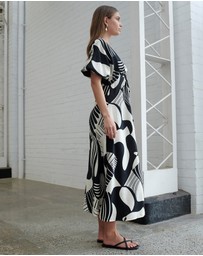 ST MRLO - Blossom Midi Dress