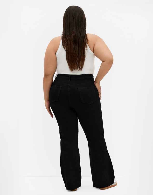 City Chic - Plus size Harley Fit Carla Flare Leg Short Jean - black