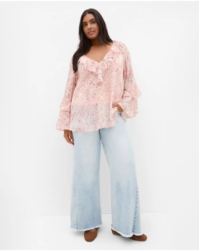 City Chic - Plus size Glam Frill Print Top - blush pink