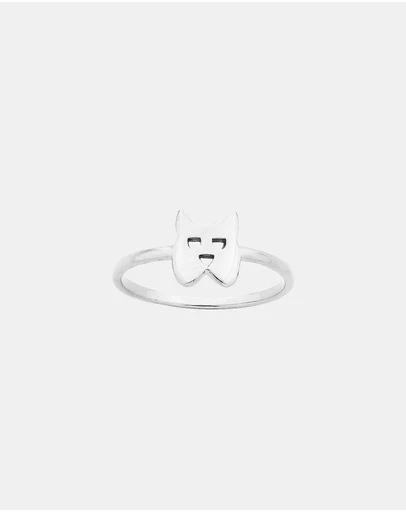 Karen Walker - Dog Ring