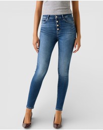 GUESS - High Rise 1981 Button Jean