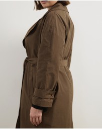 Atmos&Here Curvy - Cora Lightweight Trench Coat