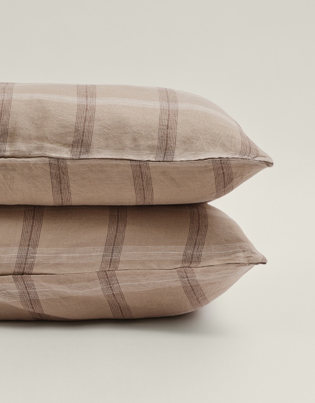 Carlotta + Gee - 100% Linen Pillowcase Set