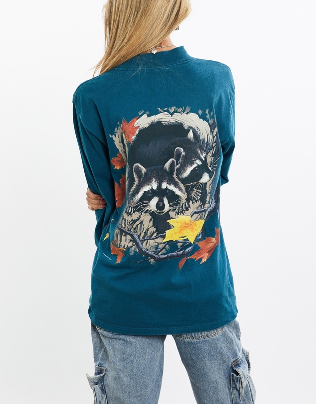 Vintage by The Real Deal - Pre Loved - Vintage 90s Racoon Wildlife Long Sleeve Tee