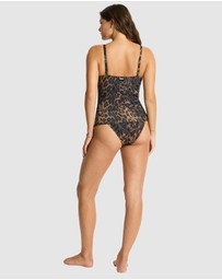 Sea Level Australia - Savanna Cross Front Multifit Singlet Top