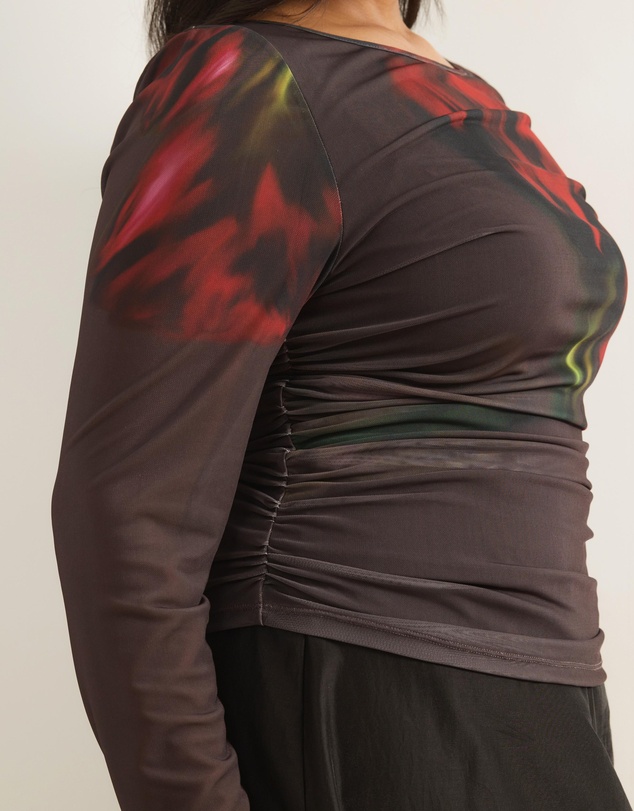 Atmos&Here Curvy - Audrey Long Sleeve Mesh Top