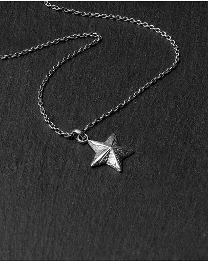 Kuzzoi - ICONIC EXCLUSIVE - Star Pendant Necklace in 925 Sterling Silver