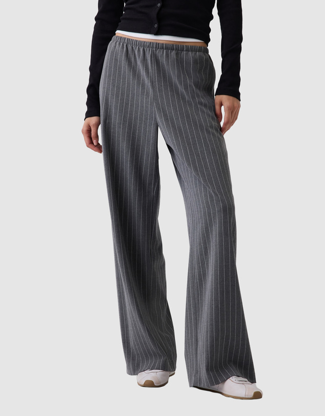 GAP - Easy Wide Leg Pants