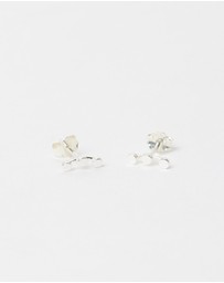 Ichu - Tiny Triple Circle Ear Cuff