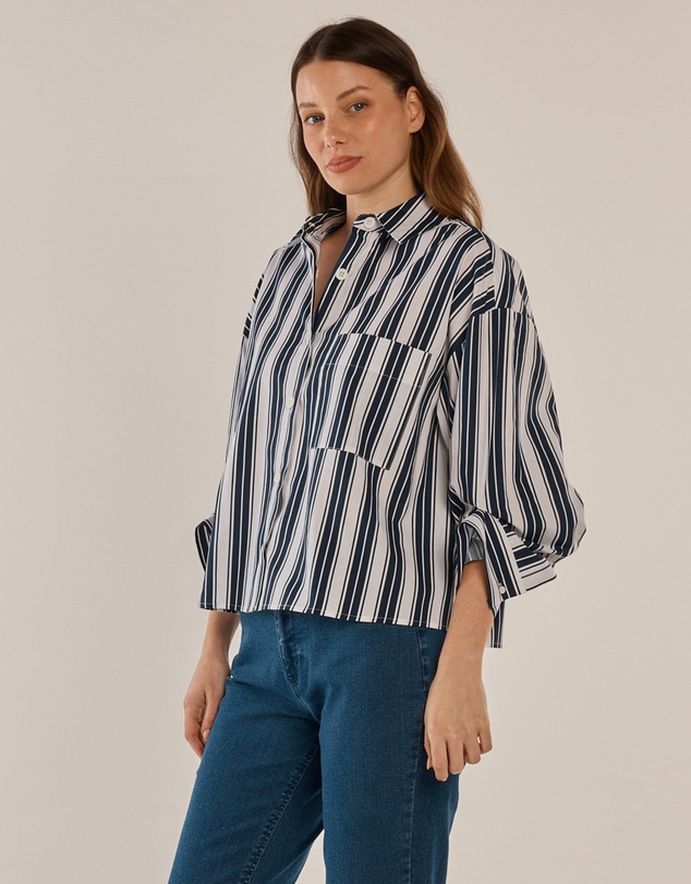 Betty Basics - Erin Crop Shirt