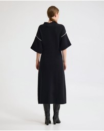 Oxford - Natalya Knit Contrast Piping Dress