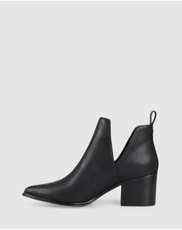 Verali - Fierce Cut Out Ankle Boots