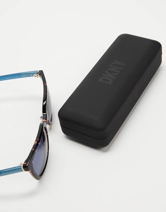 DKNY - DK546S Sunglasses