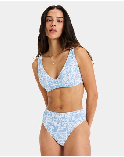 SKY BLUE SURFENIRS