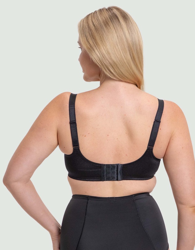 Triumph - Embroidered Minimiser Bra