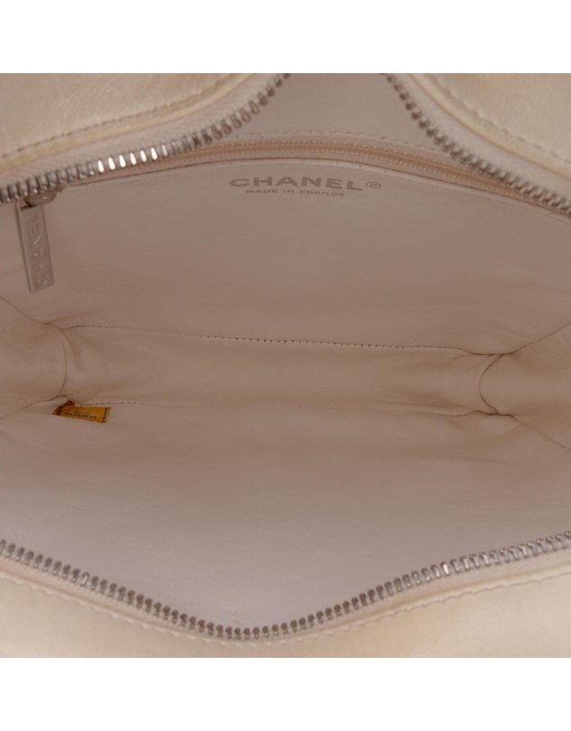 Pre-Loved by Azura Reborn - Pre-Loved chanel Tweed Handbag