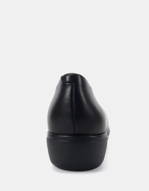 Clarks - Valma Black
