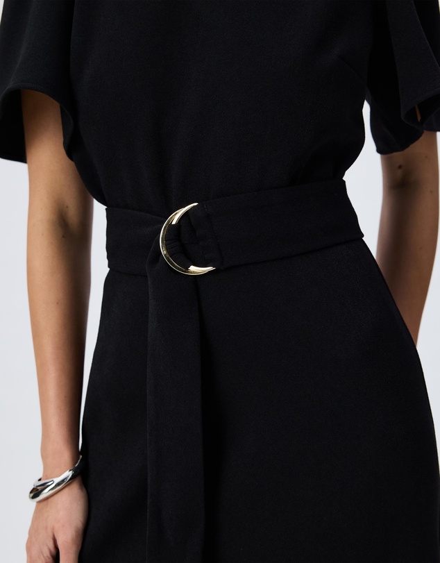 Tussah - Everyly Midi Dress