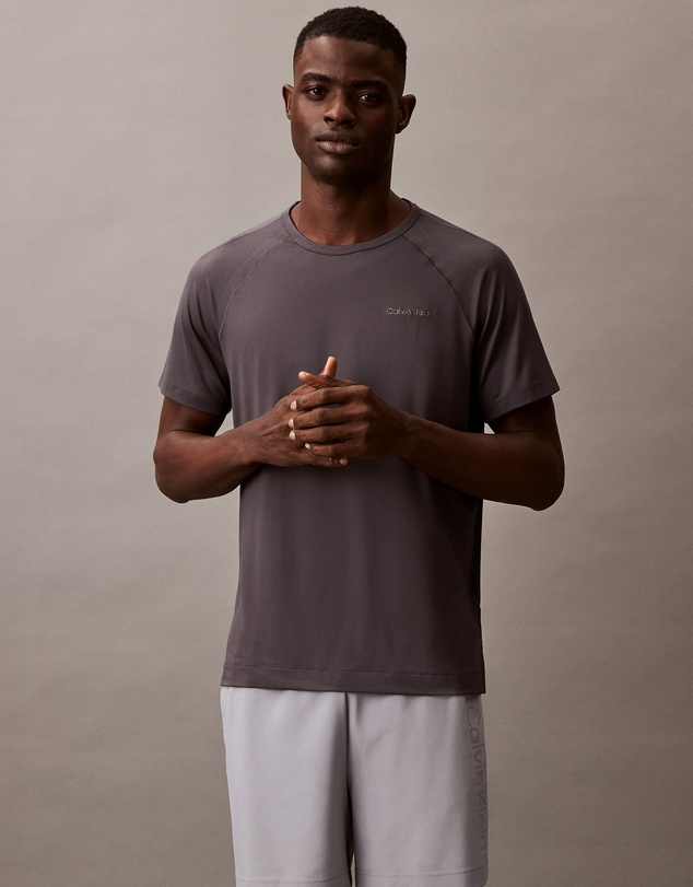 Calvin Klein - Soft Stretch Sport Crewneck Tee