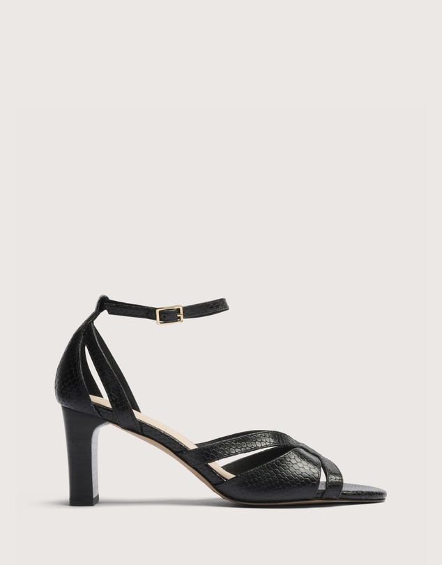 Review - Marilyn Heel