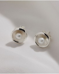 Najo - Capri Silver and Pearl Earrings