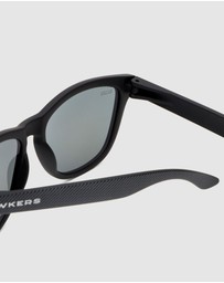 Hawkers Co - HAWKERS - Polarized Carbono Sky ONE Sunglasses for Men and Women UV400