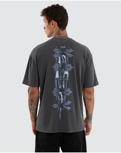 Kiss Chacey - Collapse Box Fit Tee