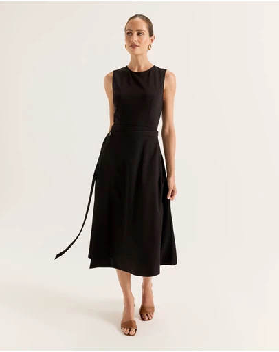 Review - Yorkville Ponte Dress