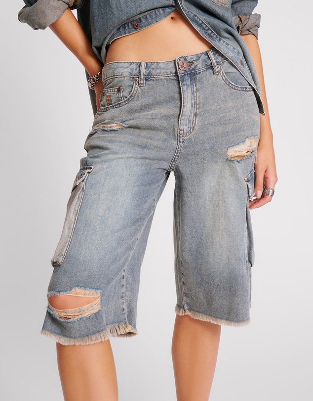 ONE TEASPOON - Skater Girl Low Waist Super Long Leg Denim Jorts - Dirty Blue
